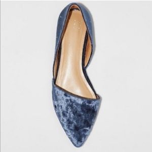 ✨NWT Blue Crushed Velvet D’Orsay Flats